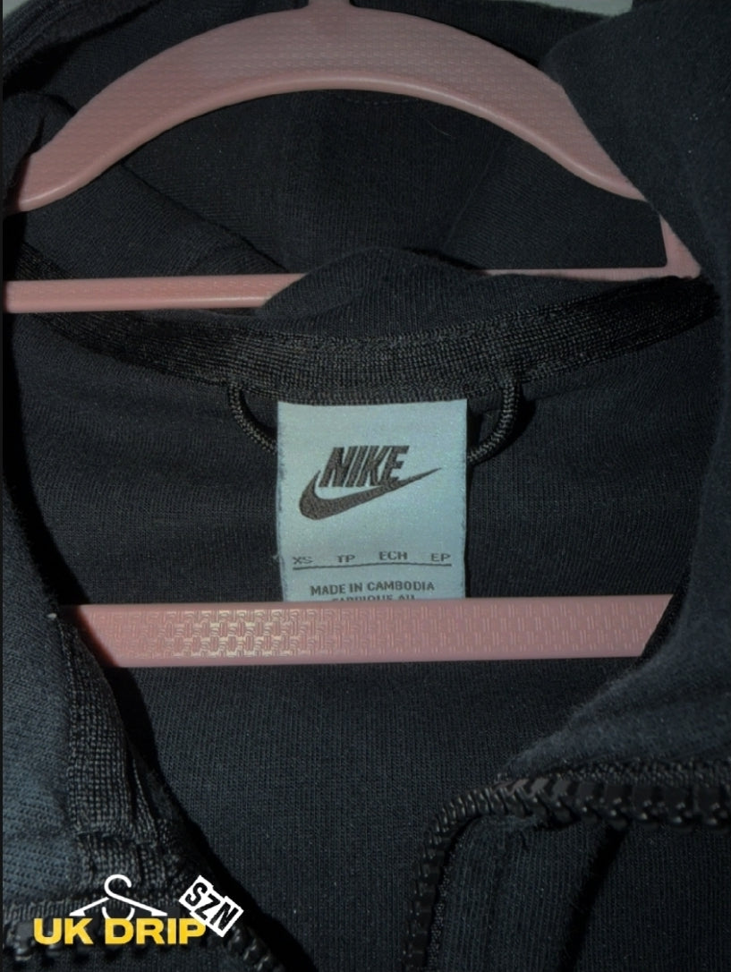 Nike Tech Hoodie Black