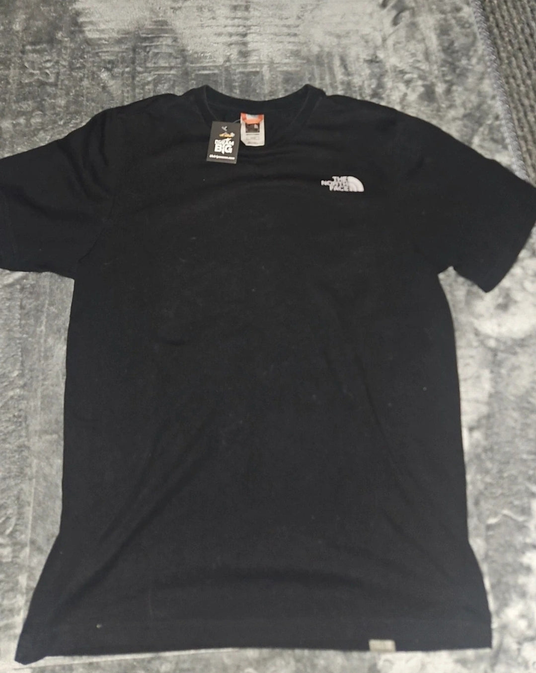 The North Face T-Shirt Size Small - Classic Black Tee