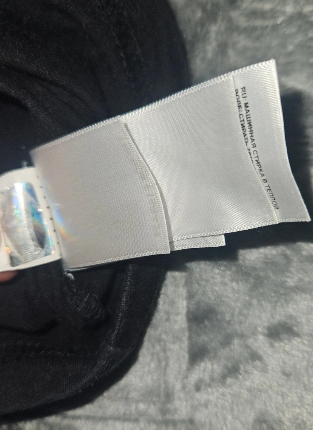 The North Face T-Shirt Size Small - Classic Black Tee