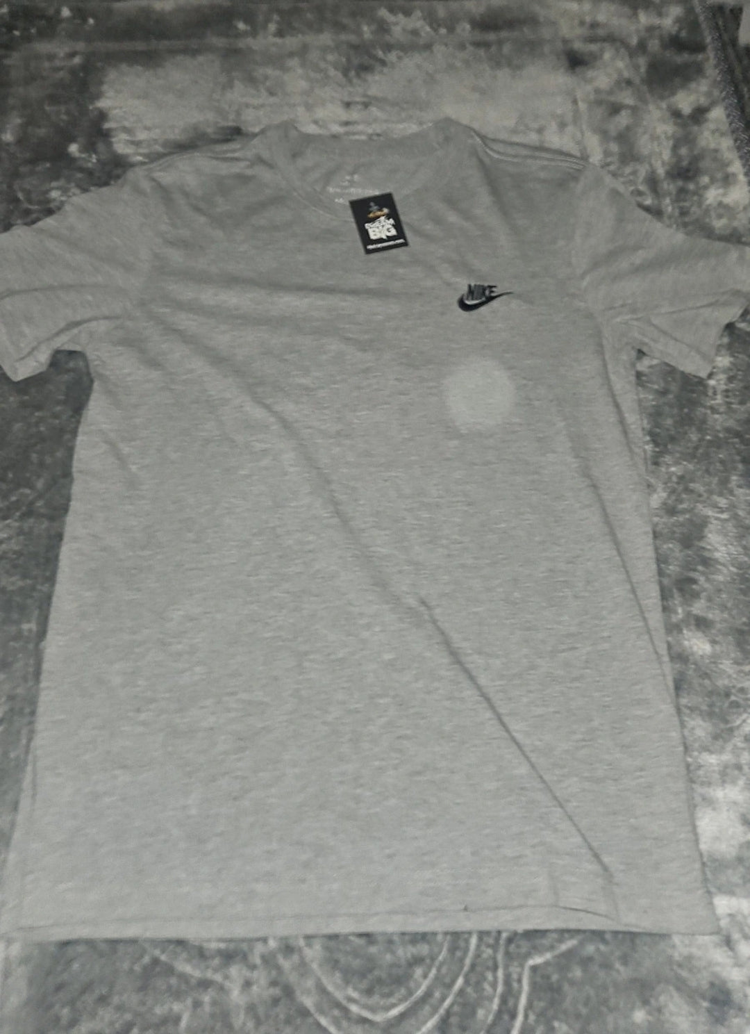 Nike Plain T-Shirt Small - Everyday Essential Style