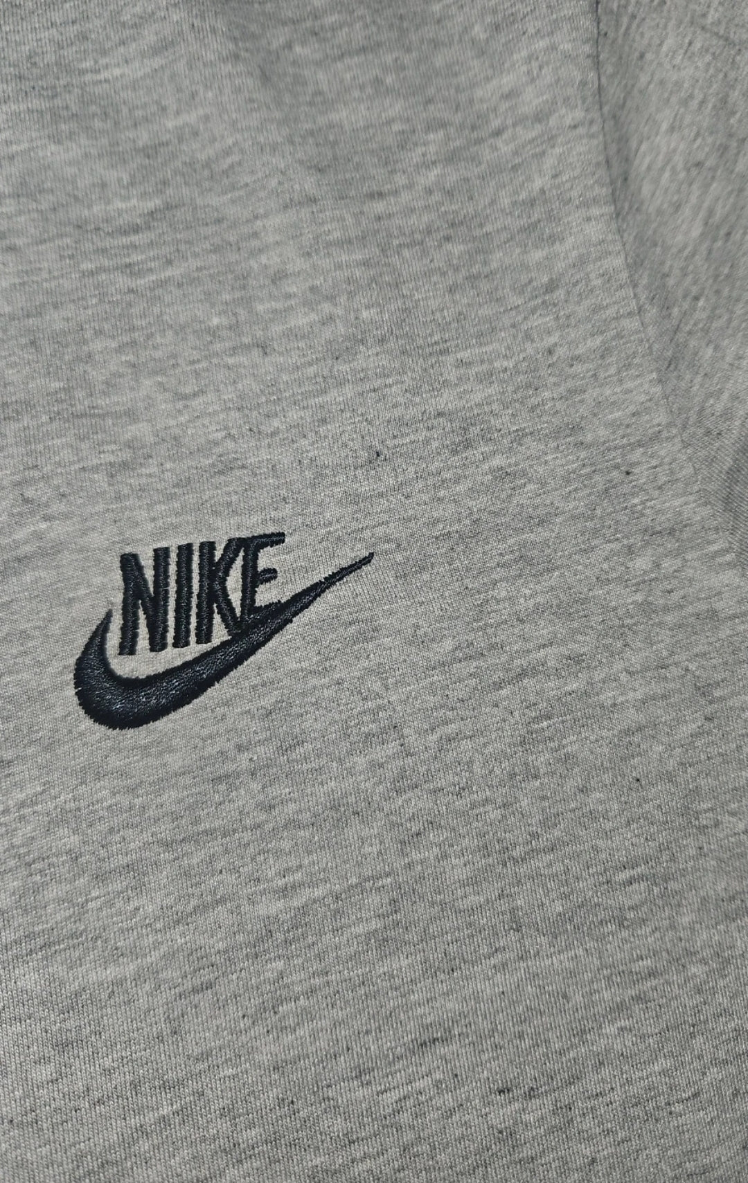 Nike Plain T-Shirt Small - Everyday Essential Style