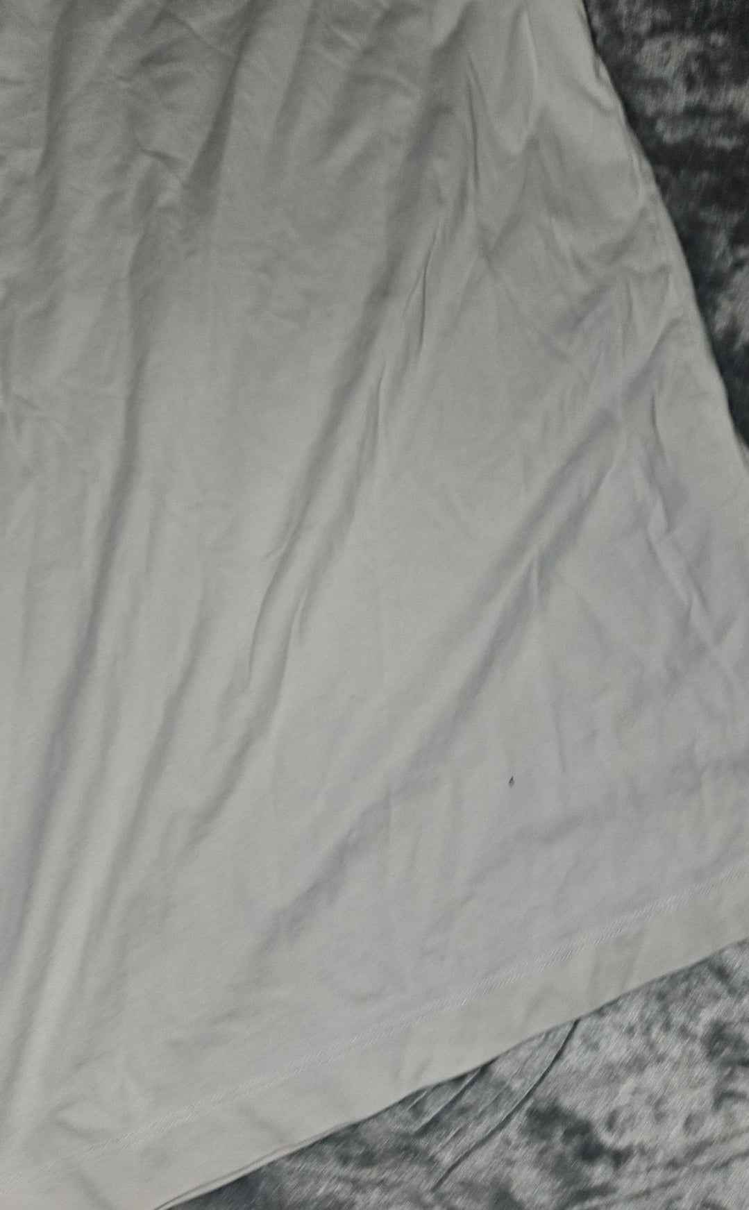 Calvin Klein White Print T-Shirt XS - Designer Essential