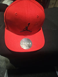 Jordan 1 Red Youth Cap - Perfect for Sneakerheads