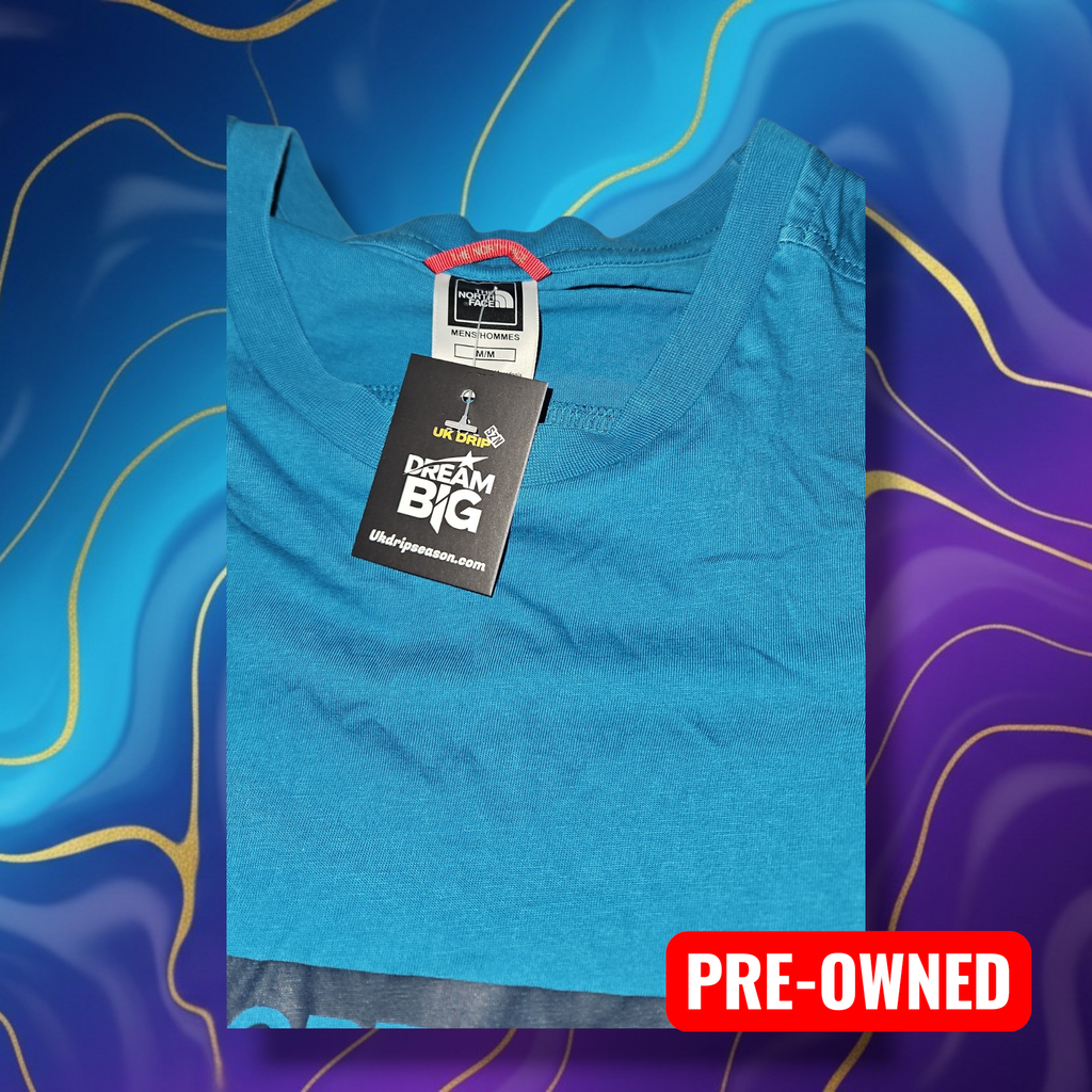 The North Face T-Shirt Medium Black for Casual Style