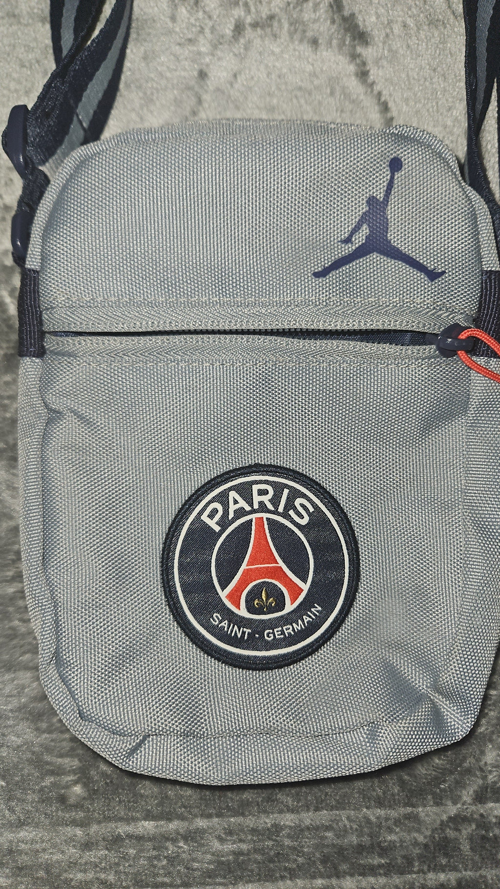 Nike PSG Jordan Grey Man Bag - Stylish Crossbody