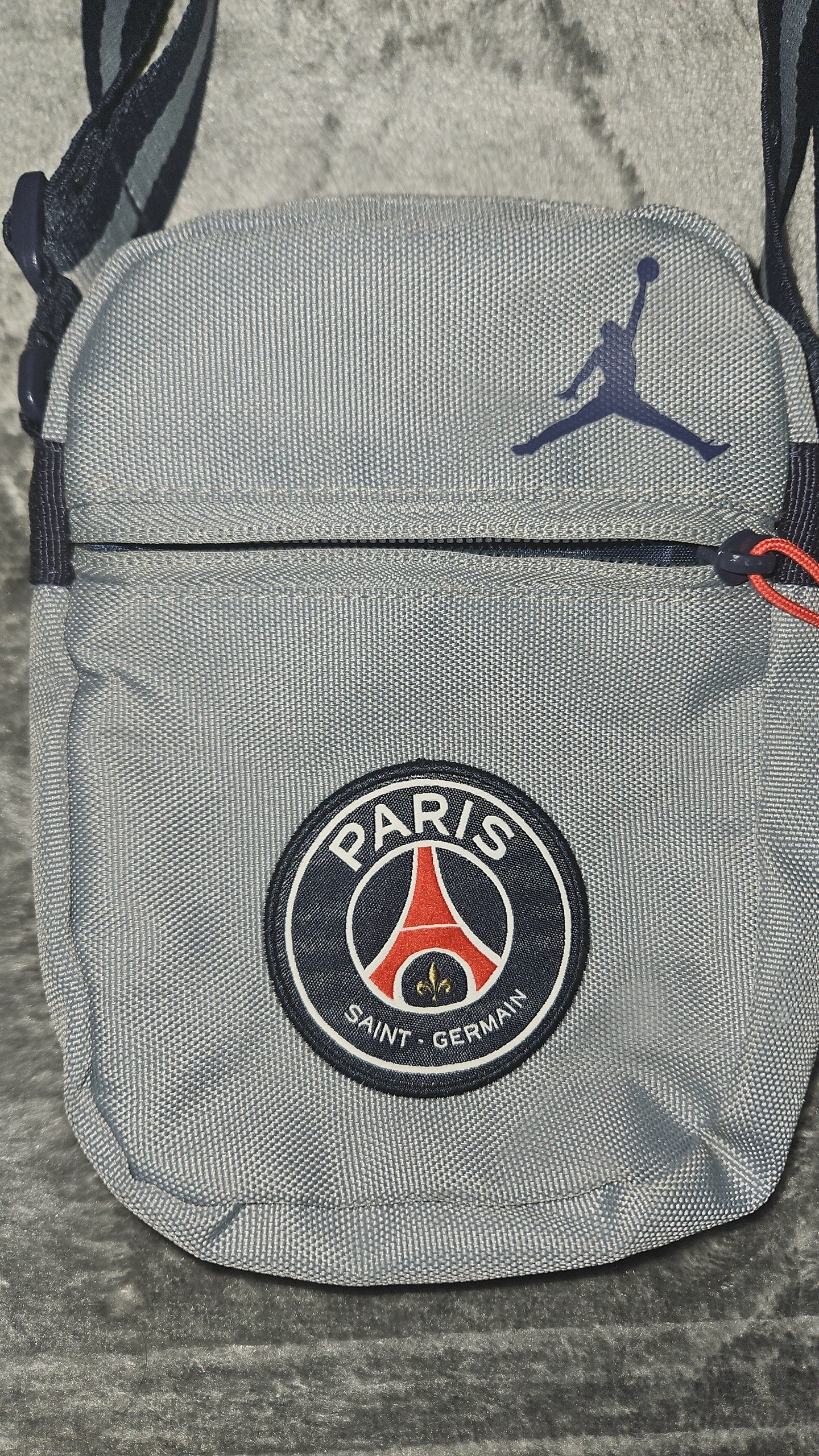 Nike PSG Jordan Grey Man Bag - Stylish Crossbody