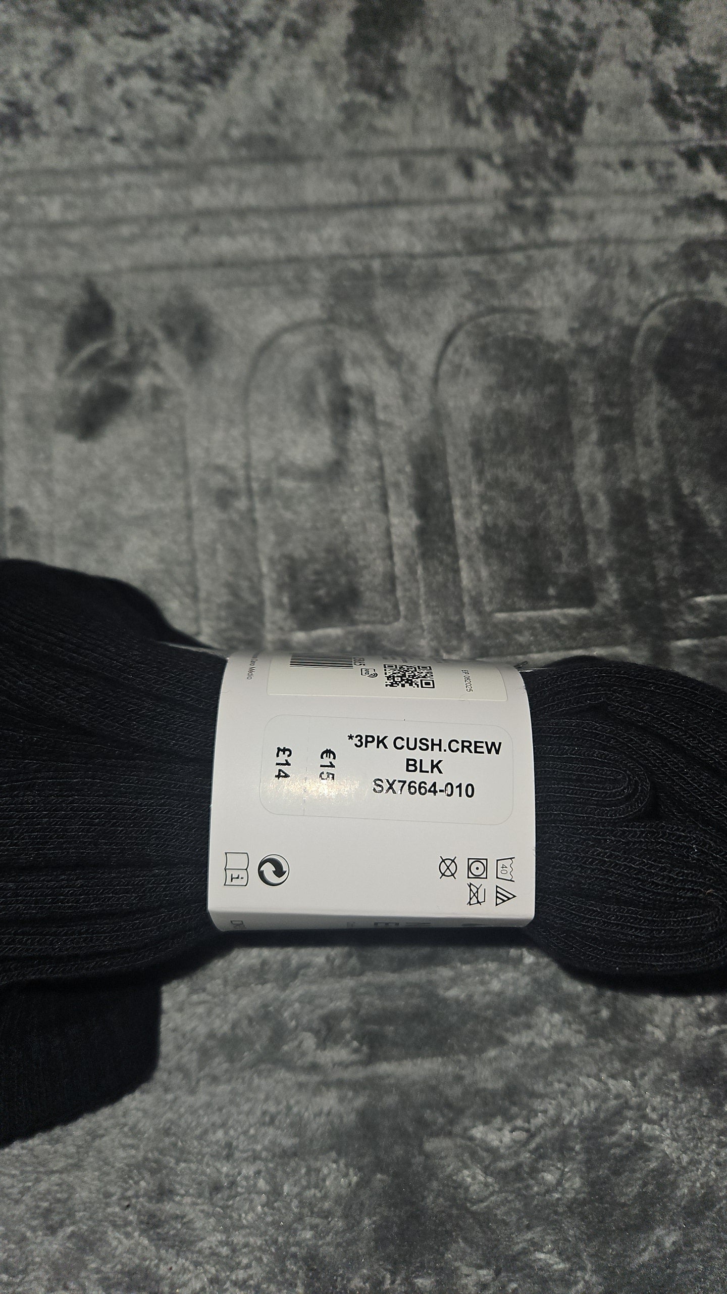 Nike 3-Pack Black Socks Size 8-11 for Everyday Comfort