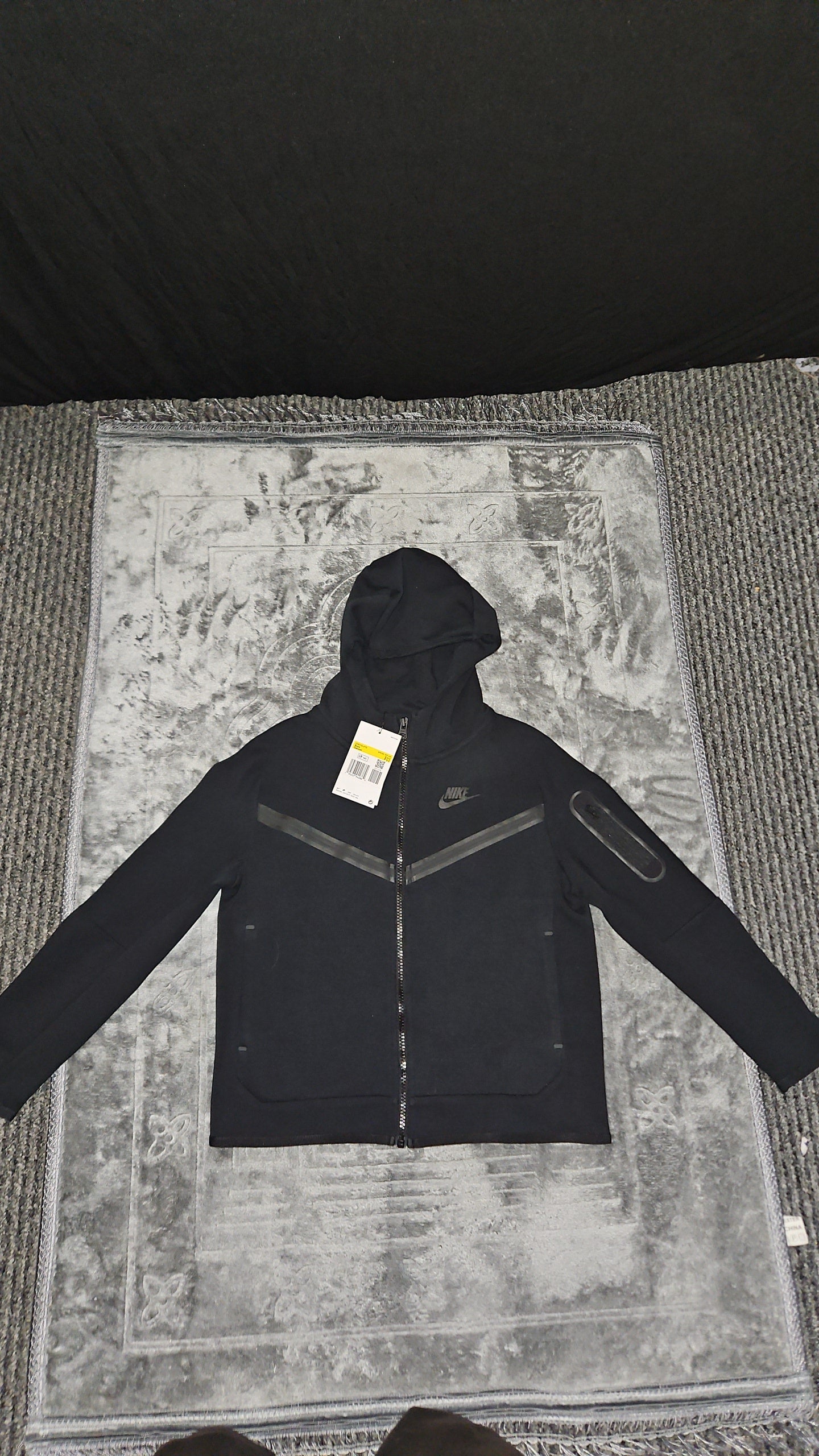 Nike Tech Fleece Juniors Black Hoodie - Streetwear Essential