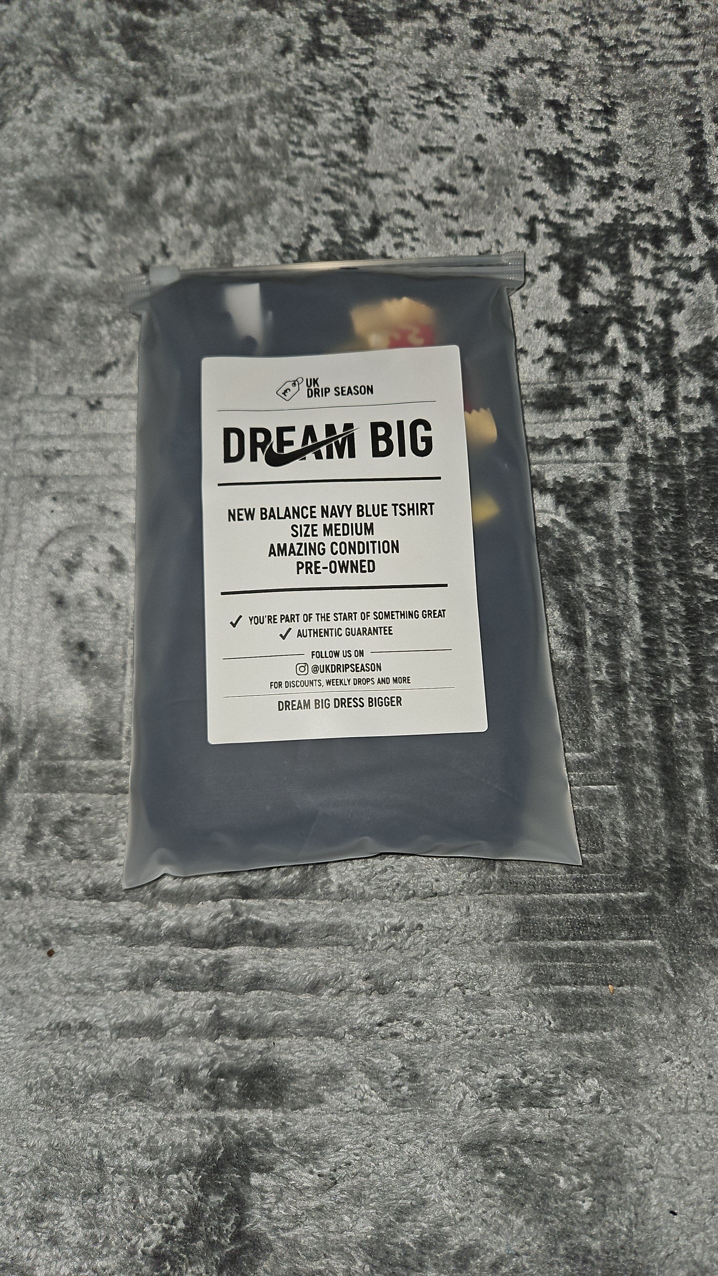 New Balance Navy T-Shirt - Size M in Great Condition