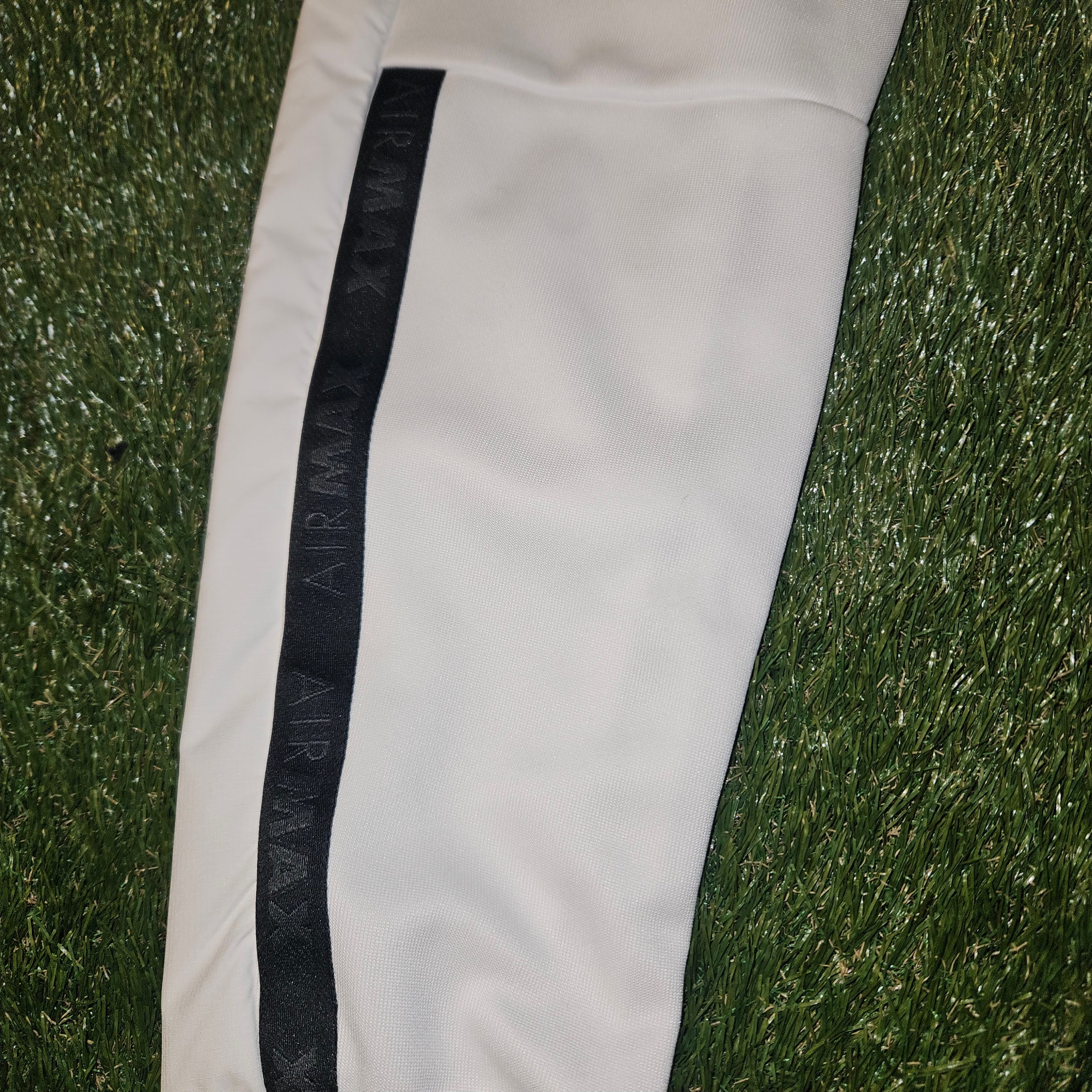 Nike Jumper Size Small BNWT