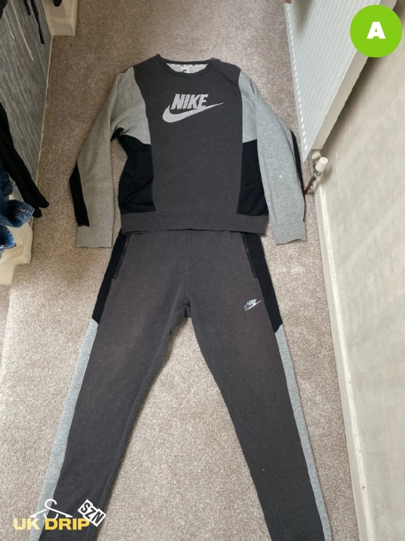 Nike airmax Tracksuit S