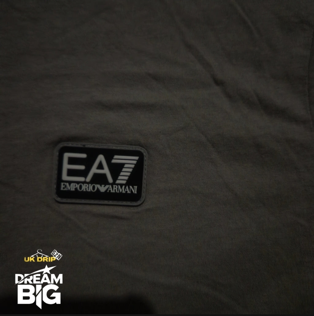 EA7 Emporio Armani T-Shirt - Black - Size XS - Amazing Condition