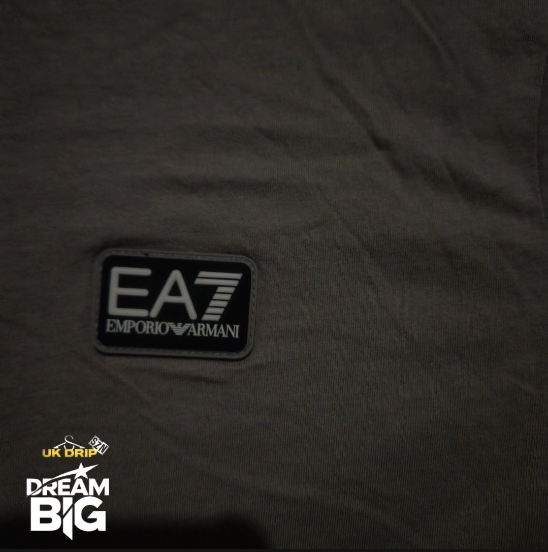 EA7 Emporio Armani T-Shirt - Black - Size XS - Amazing Condition