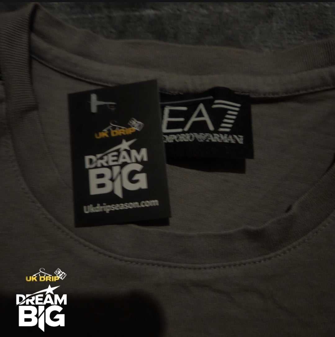 EA7 Emporio Armani T-Shirt - Black - Size XS - Amazing Condition