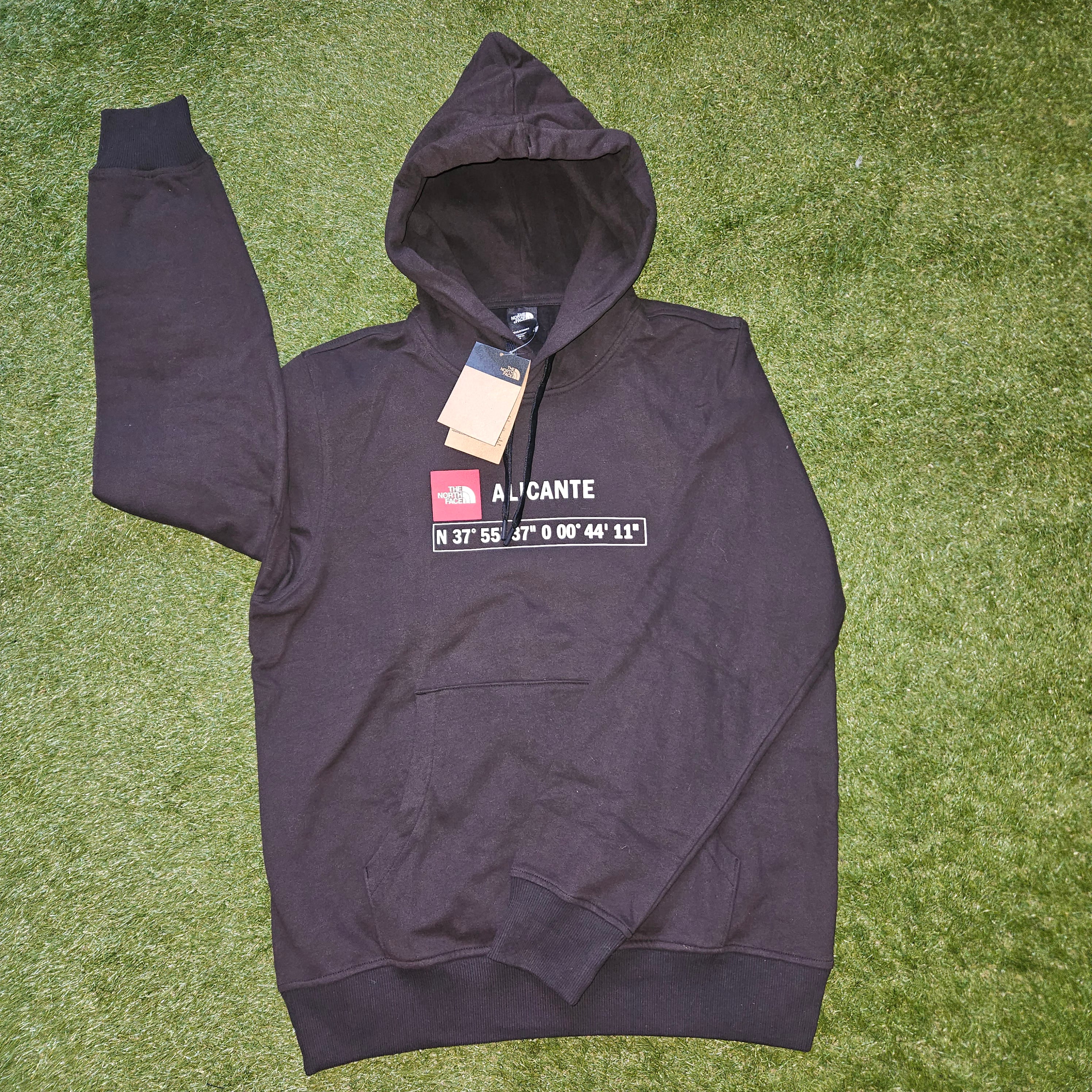 The North Face Hoodie – Black - size large - bnwt