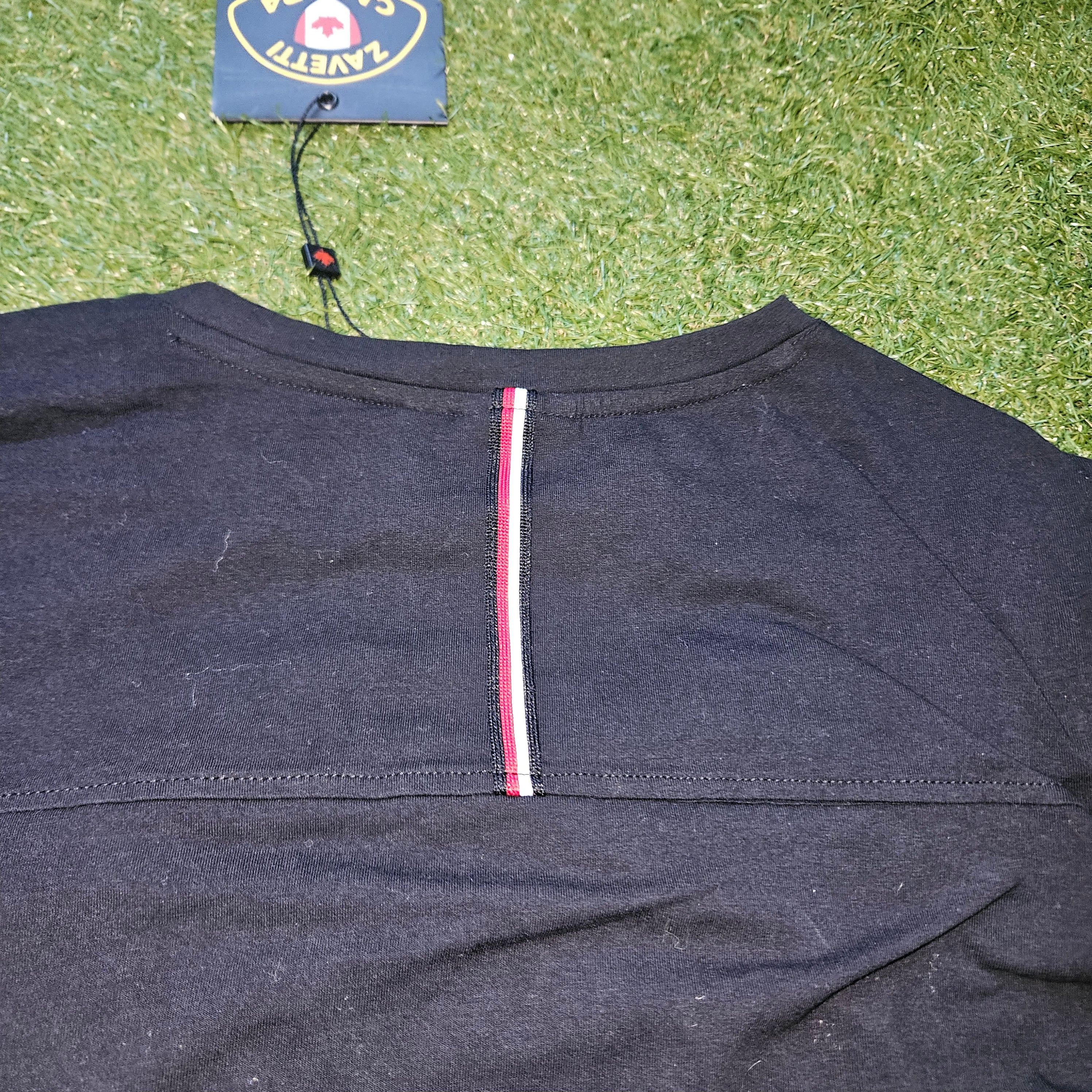Zavetti Canada – Black t-shirt size large