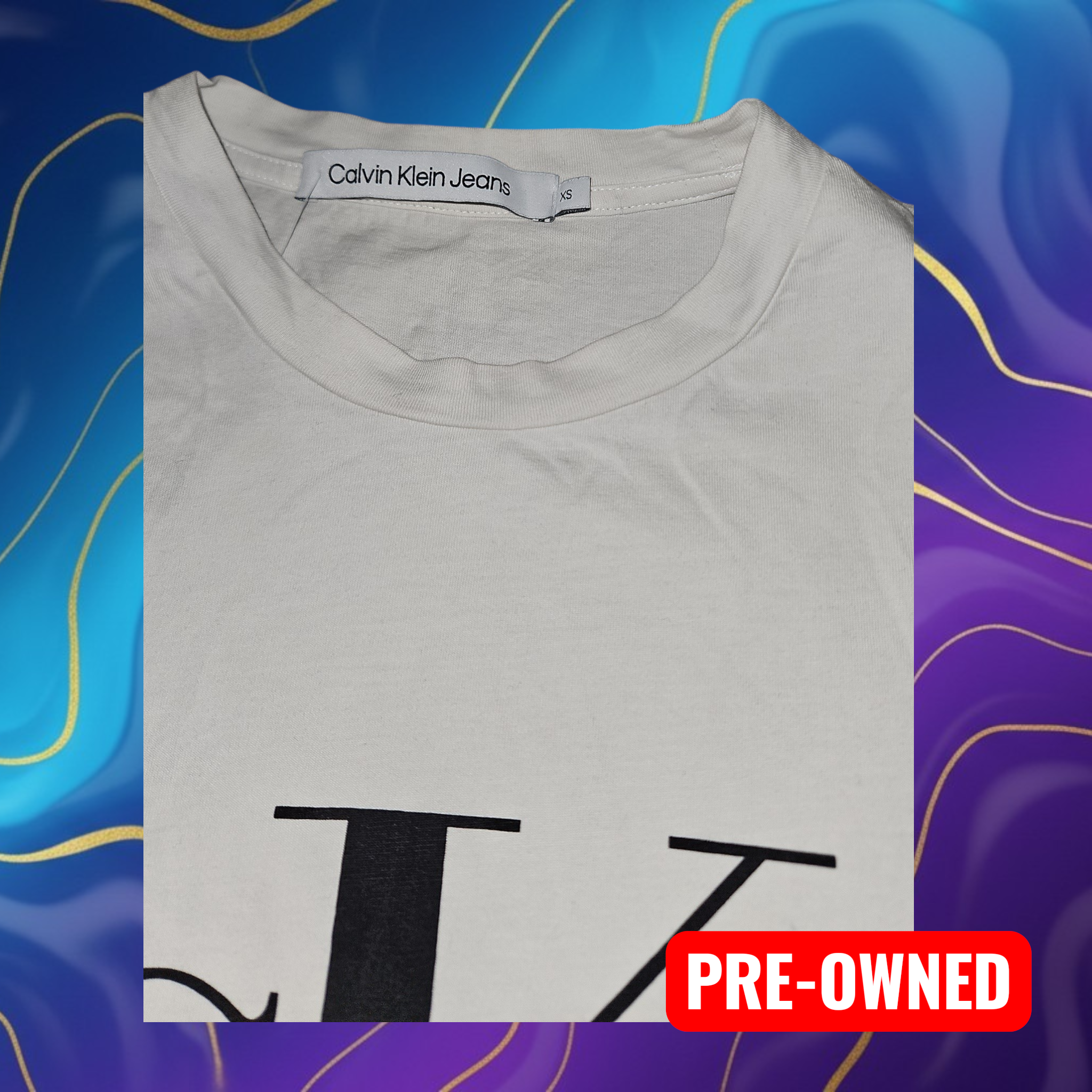 Calvin Klein White Print T-Shirt XS - Designer Essential
