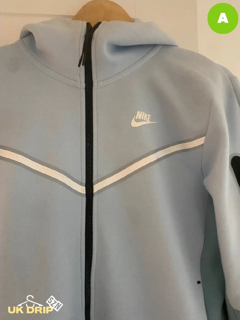 Men's Nike Tech fleece track suit size small