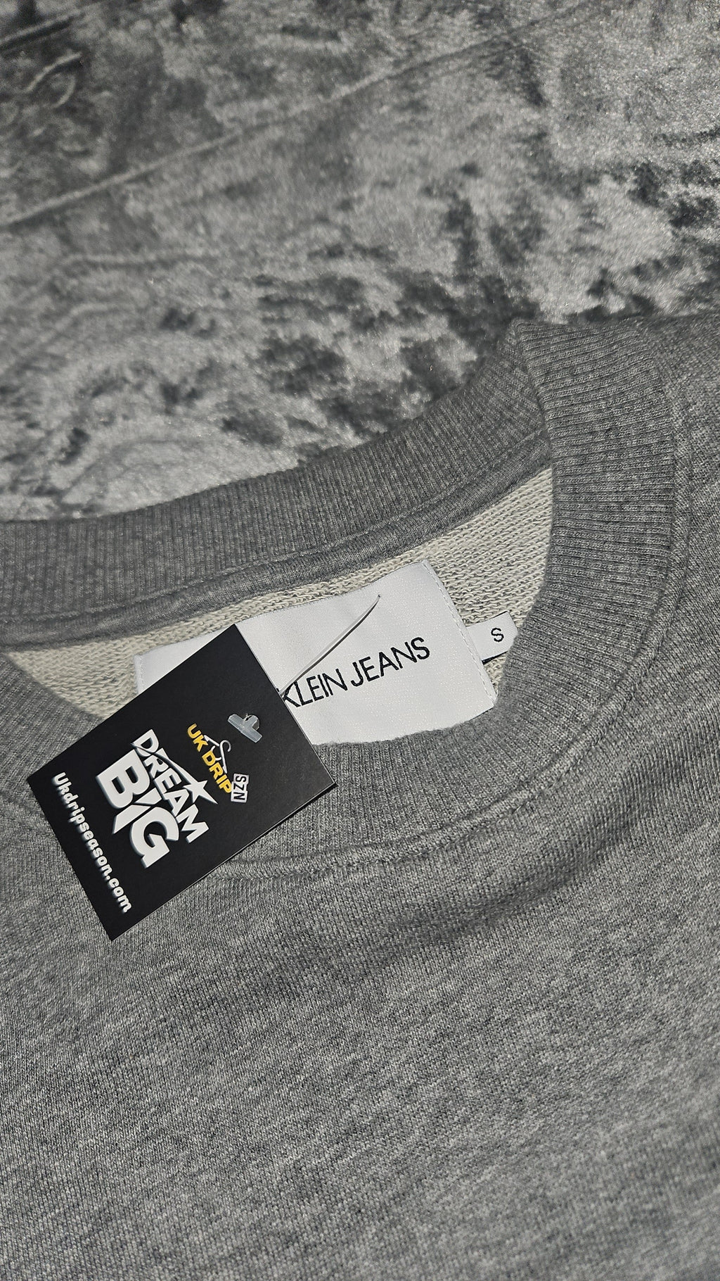 Calvin Klein Grey Jumper - Size Small for Men and Women