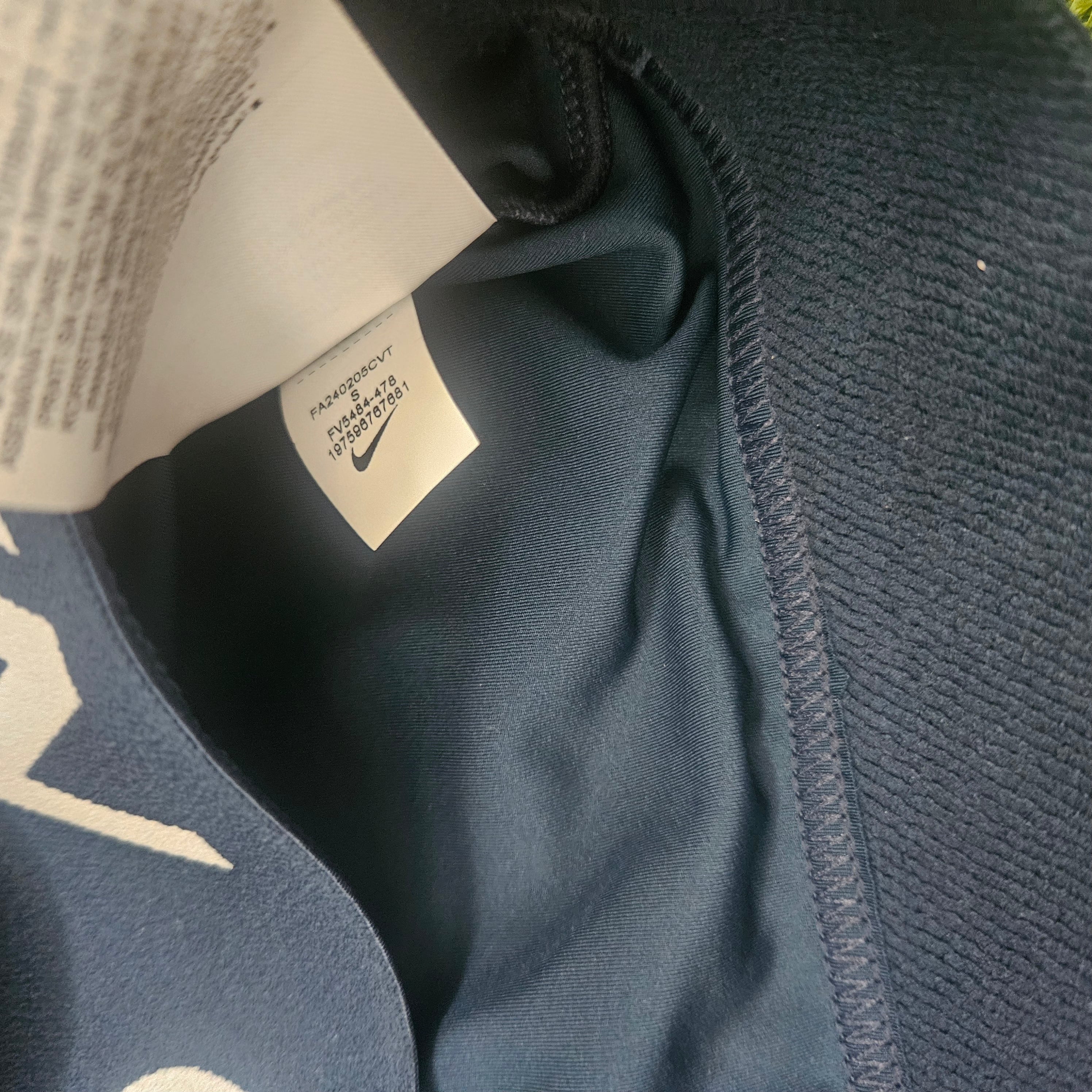 Nike Pro Cropped Long Sleeve Top – BNWT – Women's Small