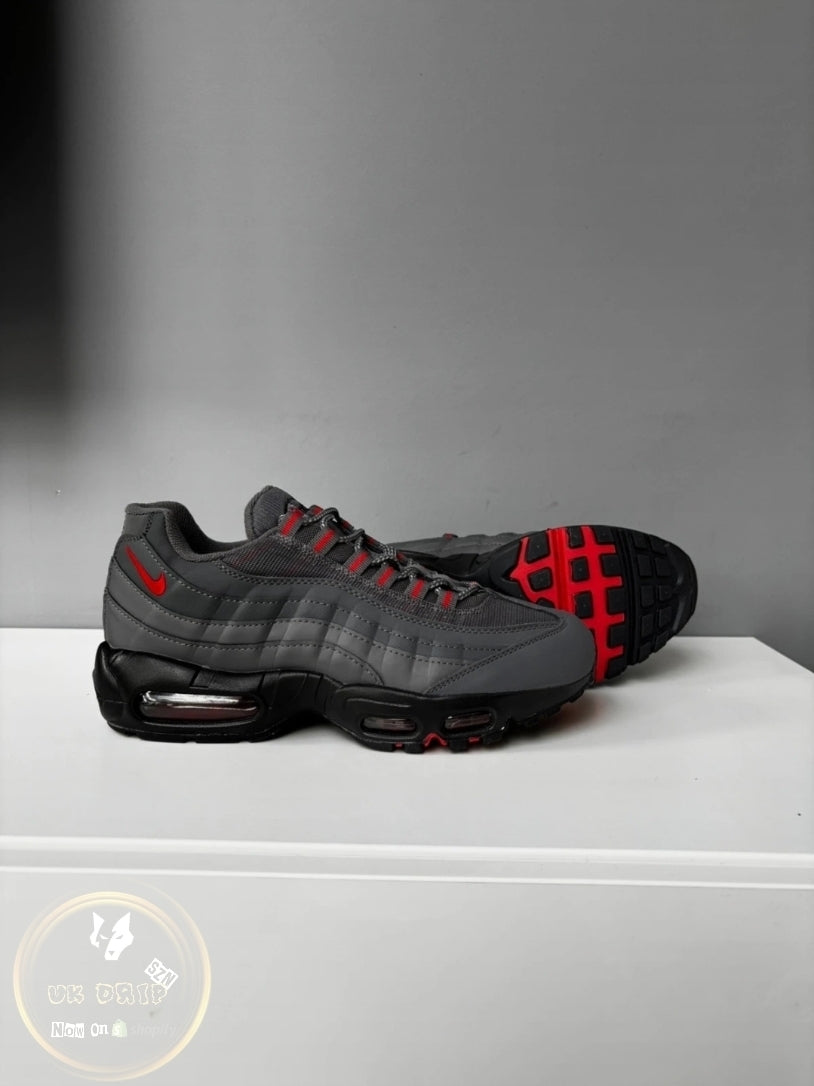 Nike Air Max 95 UK Size 8