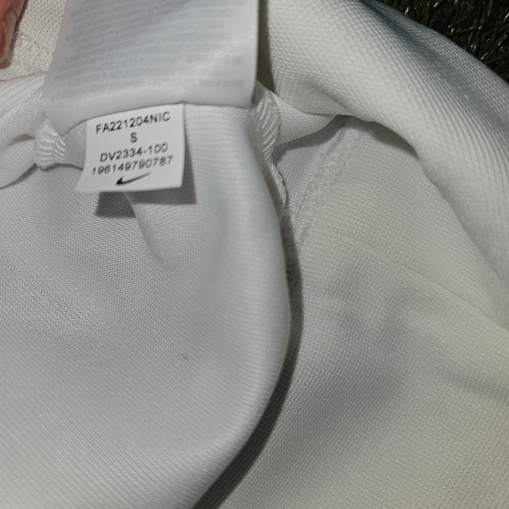 Nike Jumper Size Small BNWT