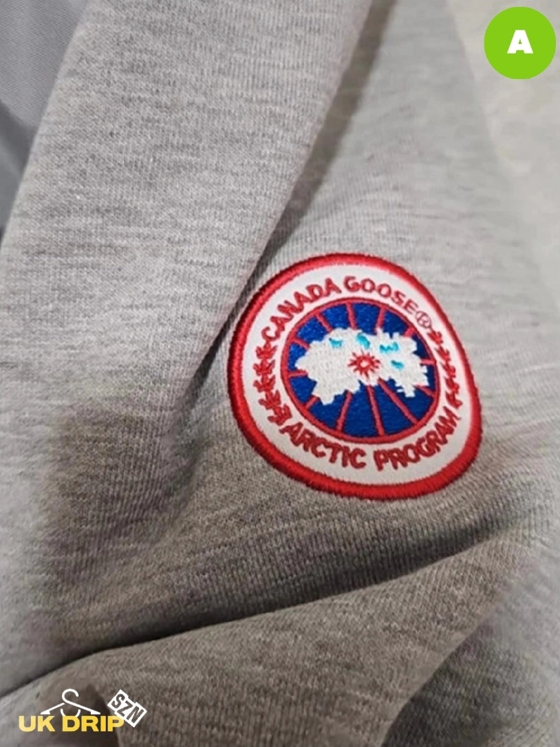 Canada goose jacket grey small