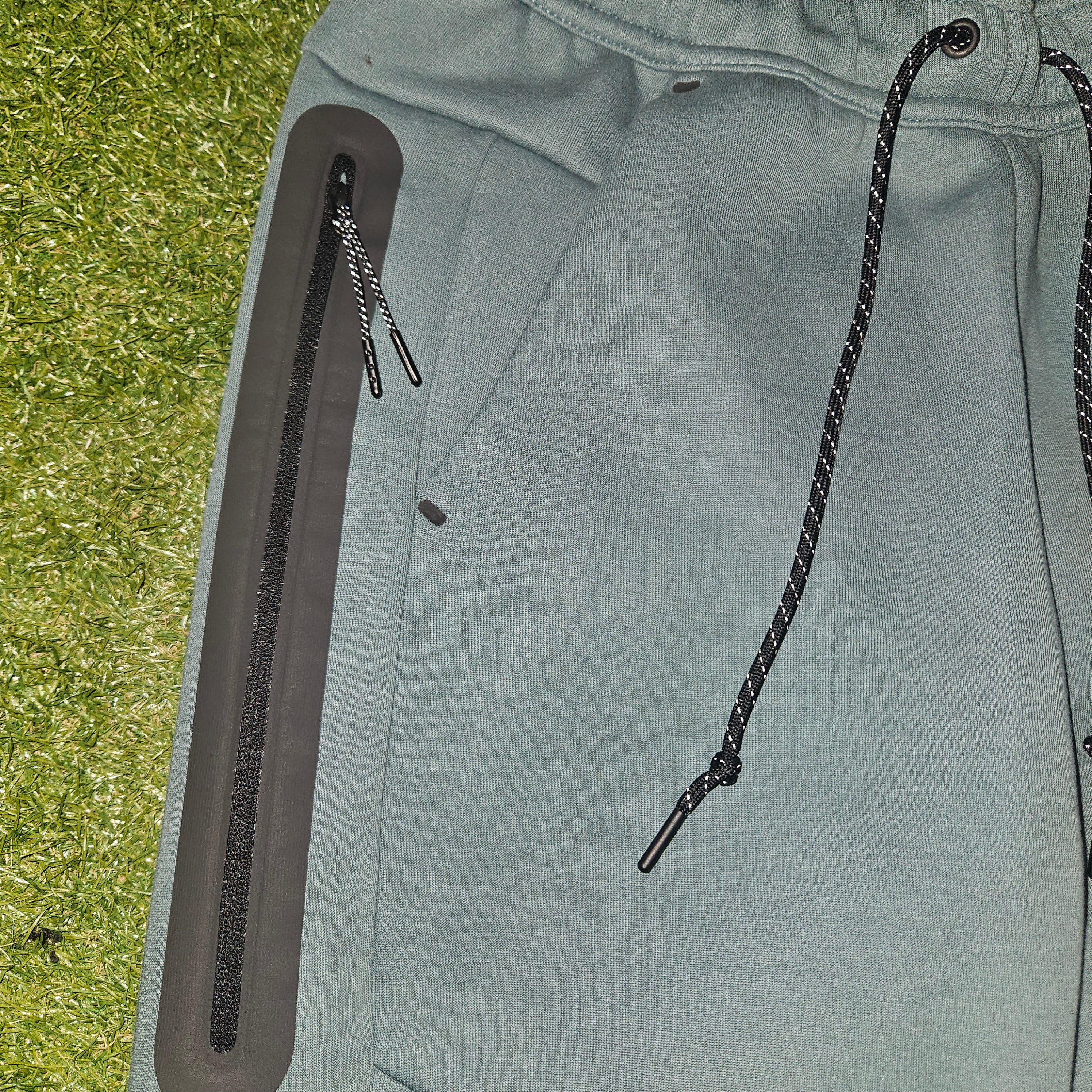 Nike Tech Fleece Full Tracksuit – Mineral Teal/Black – Size S – Mens – BNWT