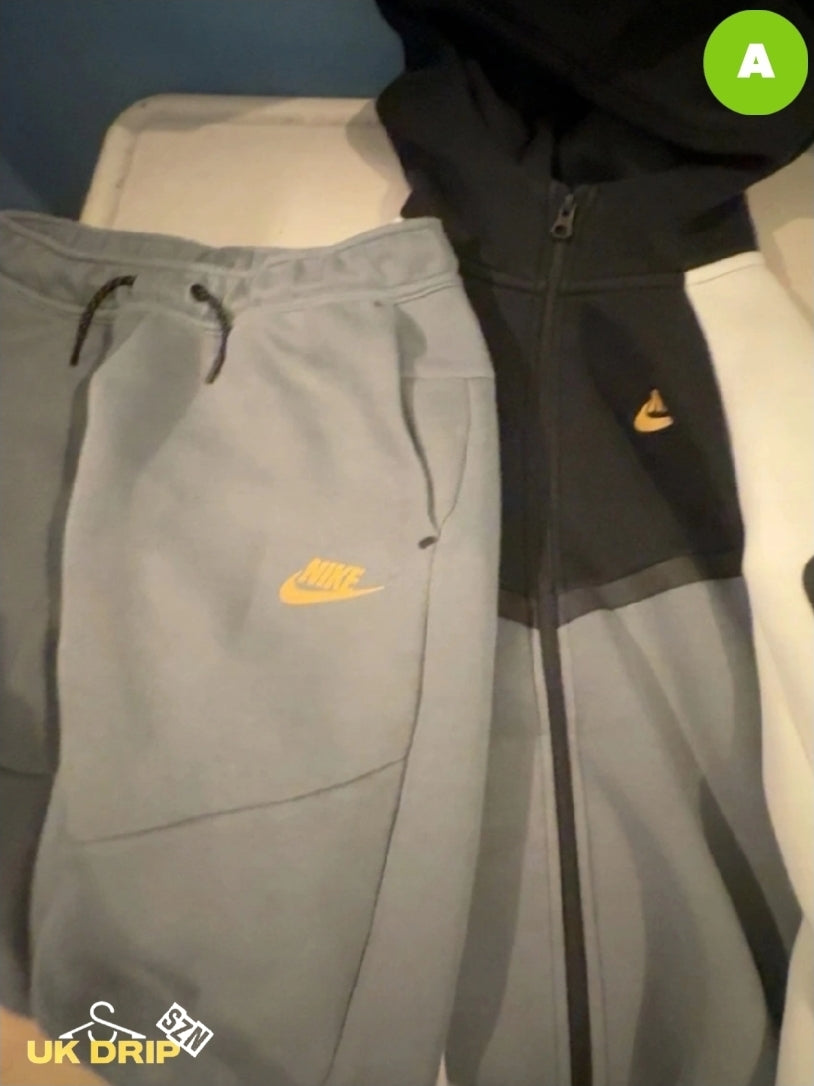 Nike Tech White And Gold Size L