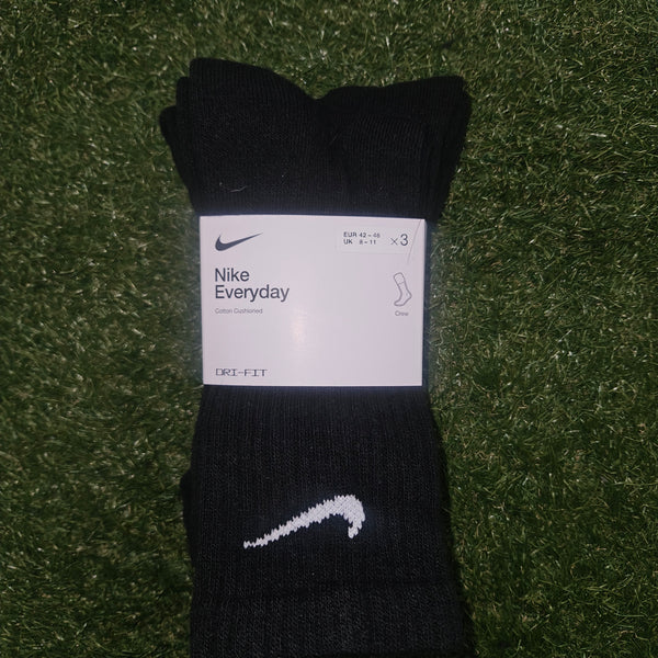 Nike Socks – Brand New With Tags | Black | Size 5–8