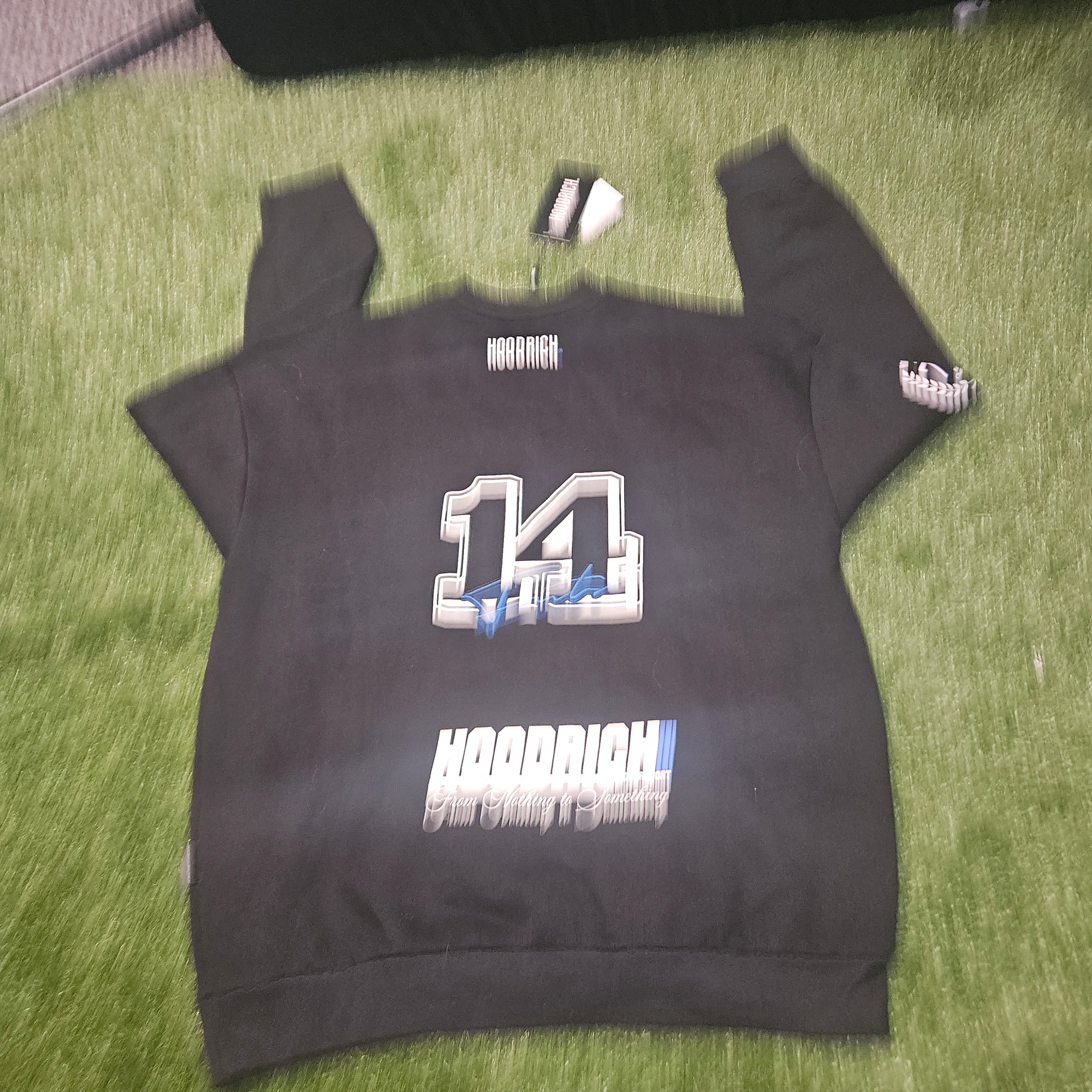 HOODRICH JUMPER SIZE SMALL