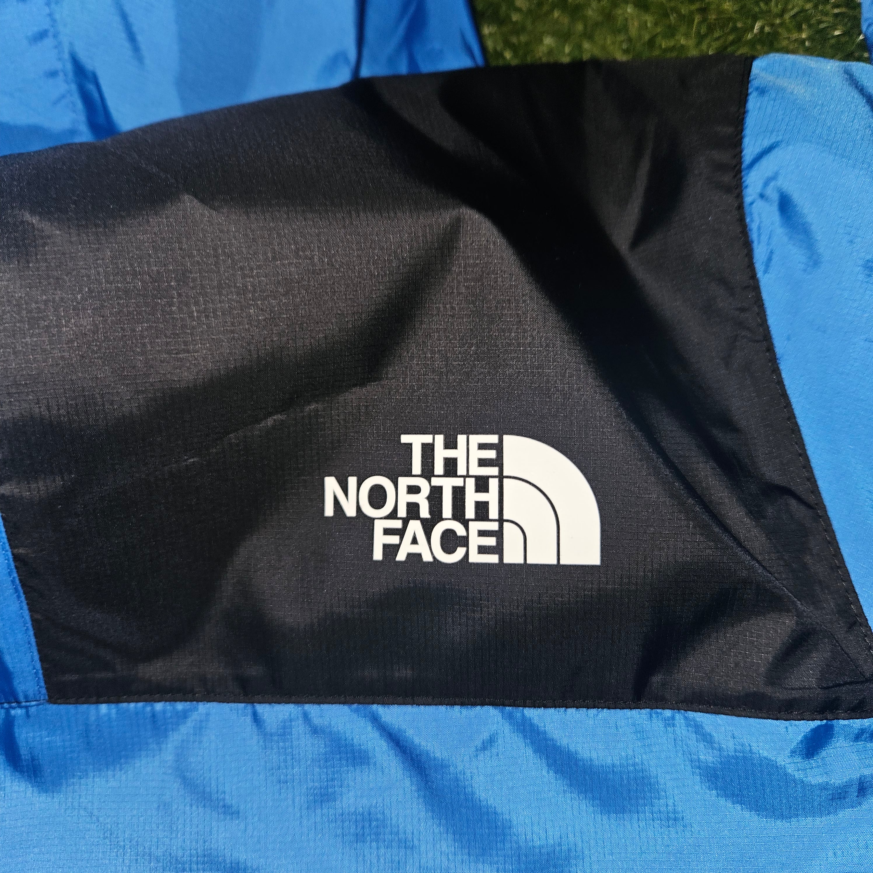 The North Face Blue & Black Windbreaker - Size Small - BNWT