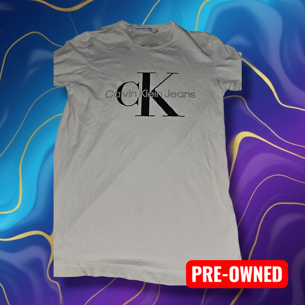 Calvin Klein White Print T-Shirt XS - Designer Essential