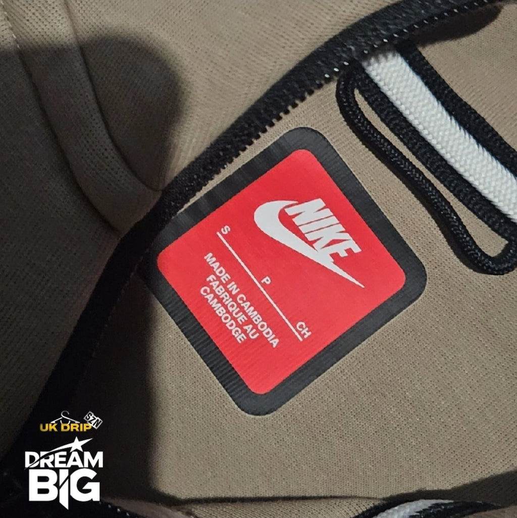 Nike Tech Fleece Tracksuit - Beige/White - Like New - XL Kids Joggers + Small Hoodie