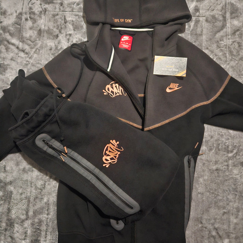 Authentication photo 1